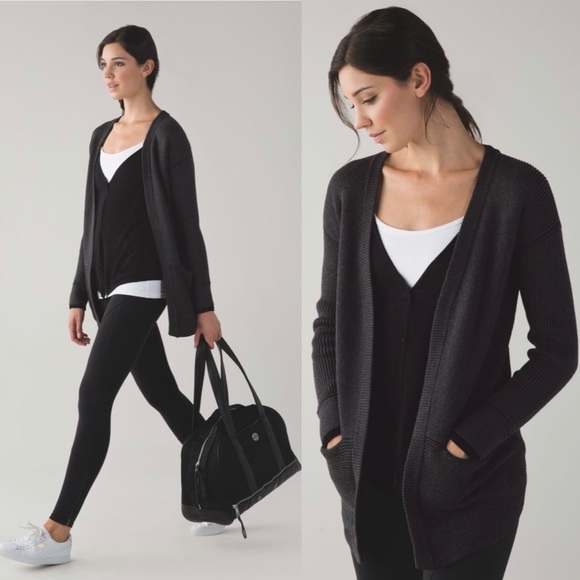 Lululemon Vestigan Heathered Black Size 4 Cashmere Blend Cardigan Sweater Yoga - Picture 2 of 15